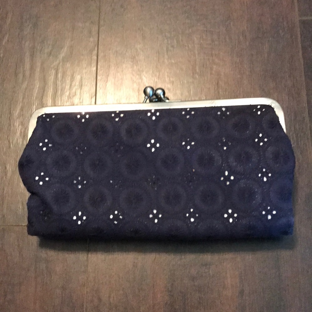 Mark. Wallet